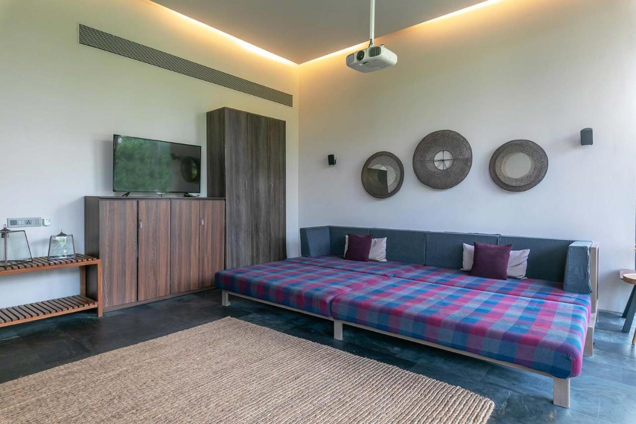 Stayvista At Pranaam The Luxury Collection 알리바그 외부 사진