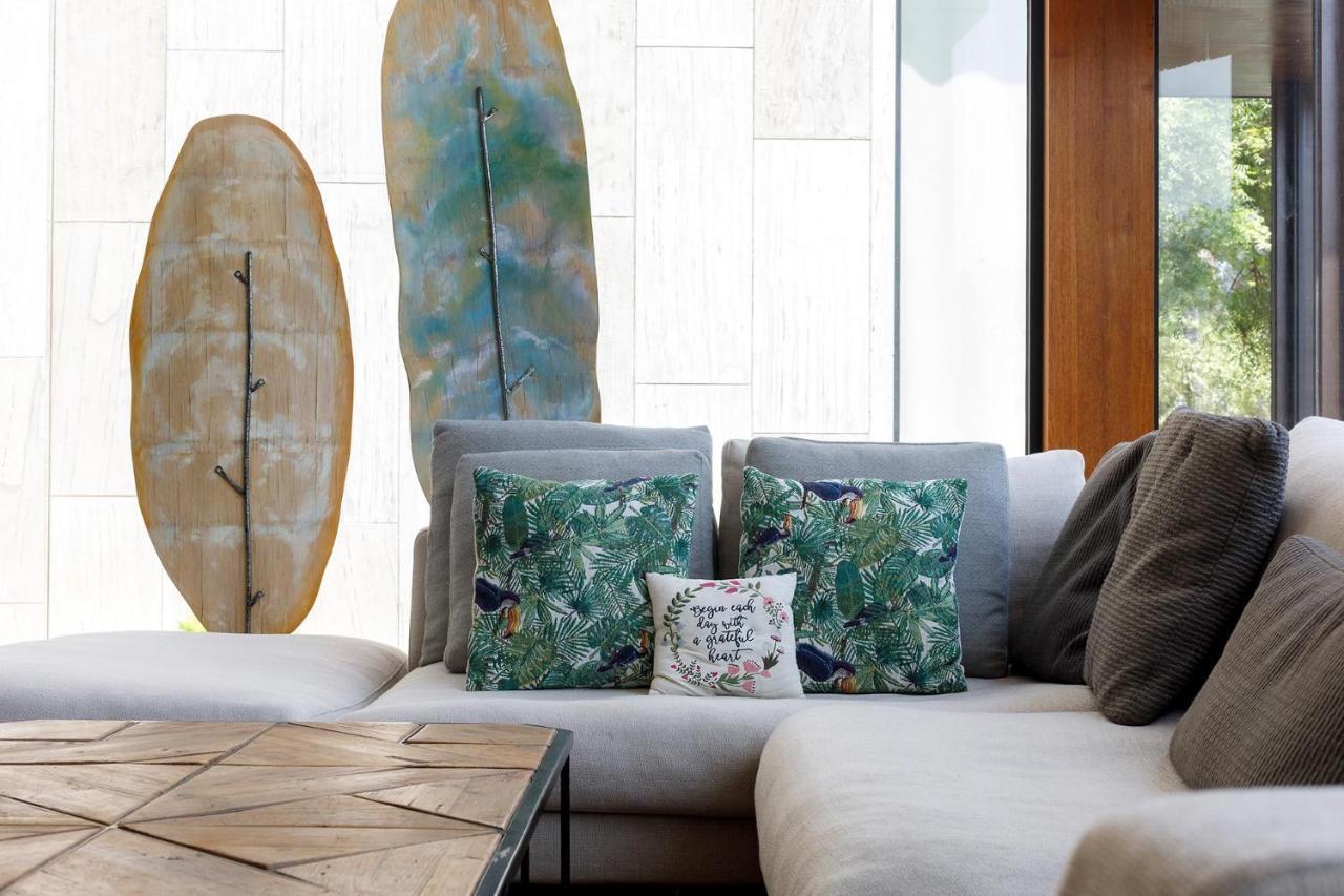 Stayvista At Pranaam The Luxury Collection 알리바그 외부 사진